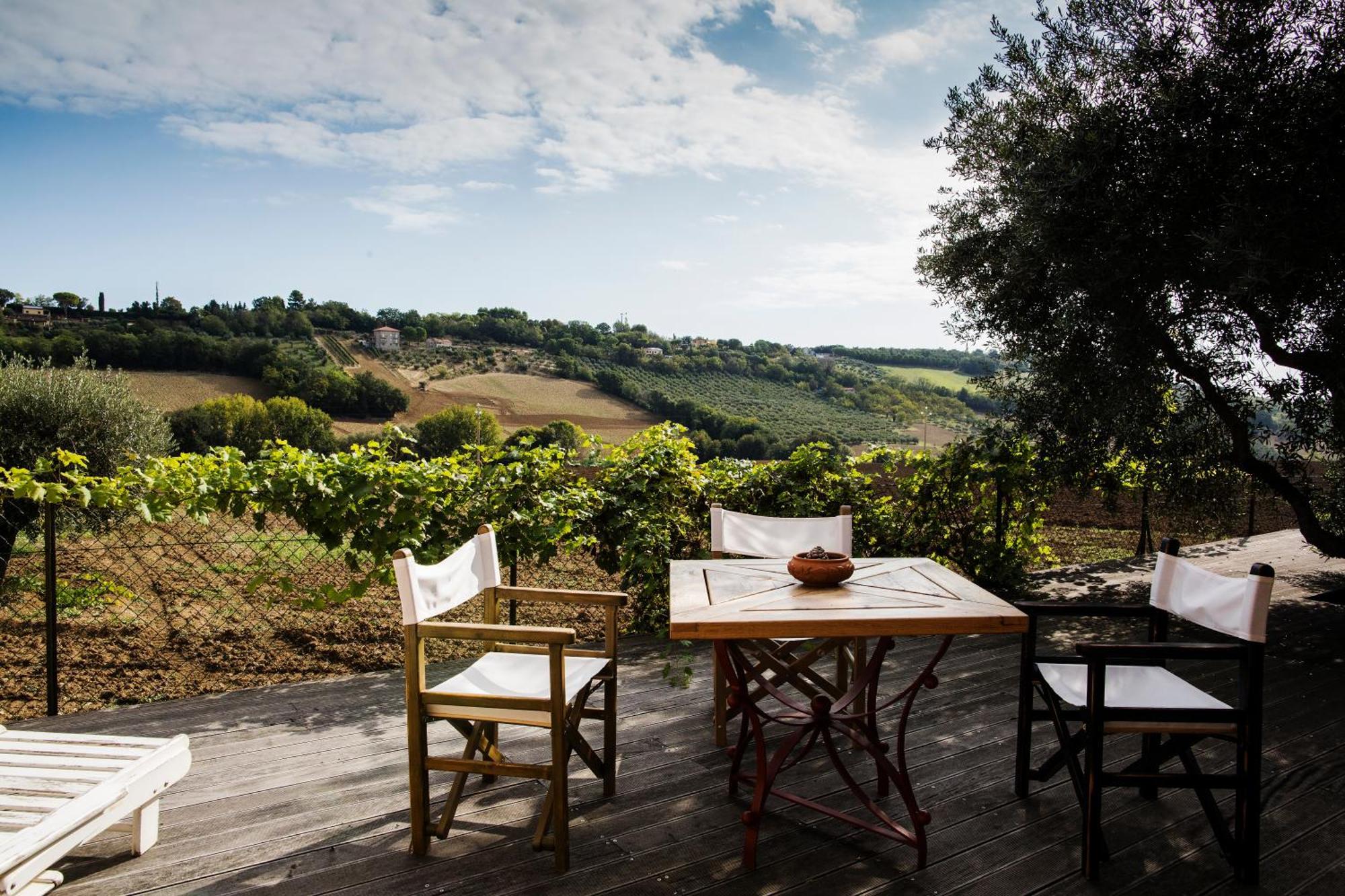 B&B Il Cavallino Civitanova Alta Exteriér fotografie