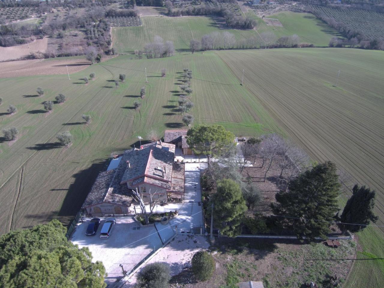 B&B Il Cavallino Civitanova Alta Exteriér fotografie